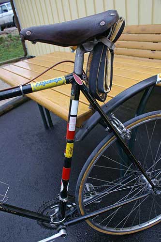 Grand Record rear end