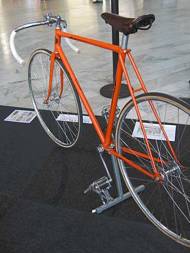 Crescent track bike